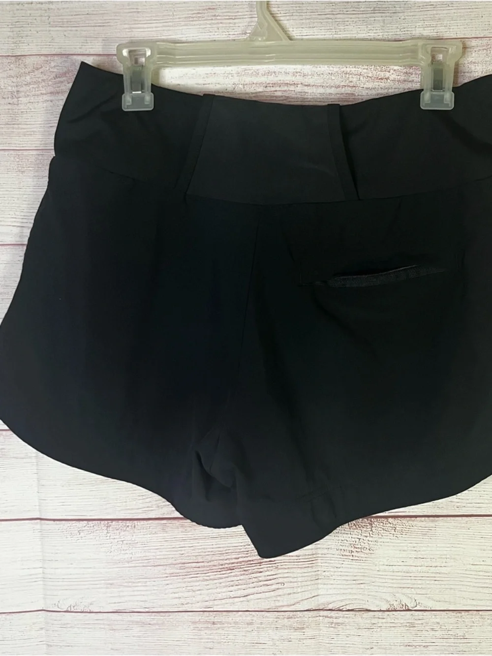 Athleta Ascender Black White Side Stripe Athletic Shorts Size 8‎